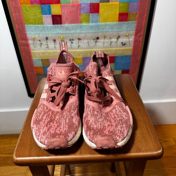 Adidas NMD R1 Primeknit in Raw Pink - Picture 2 of 6